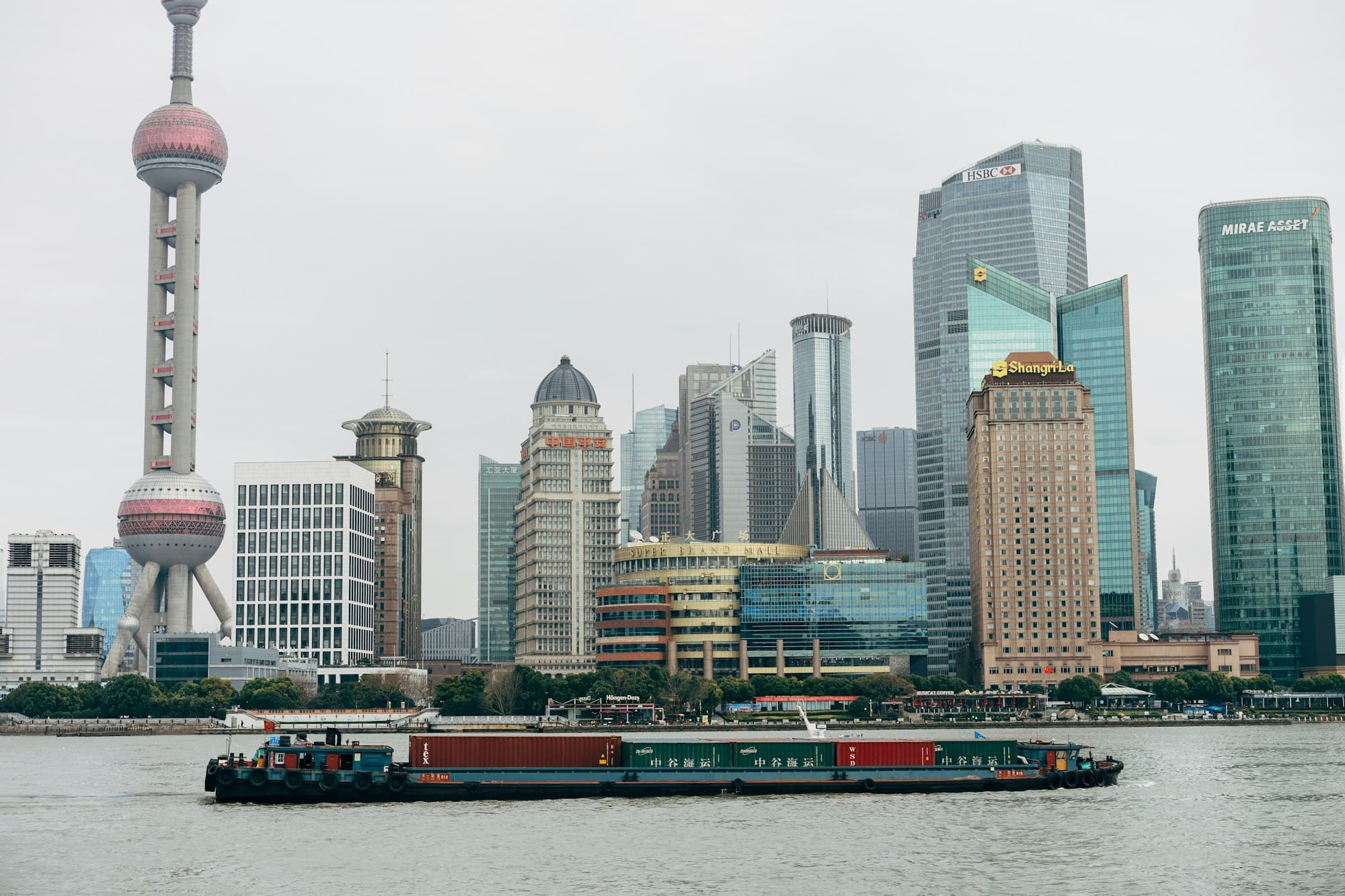 Chinese Consumers Caucious, More Enclined To Save